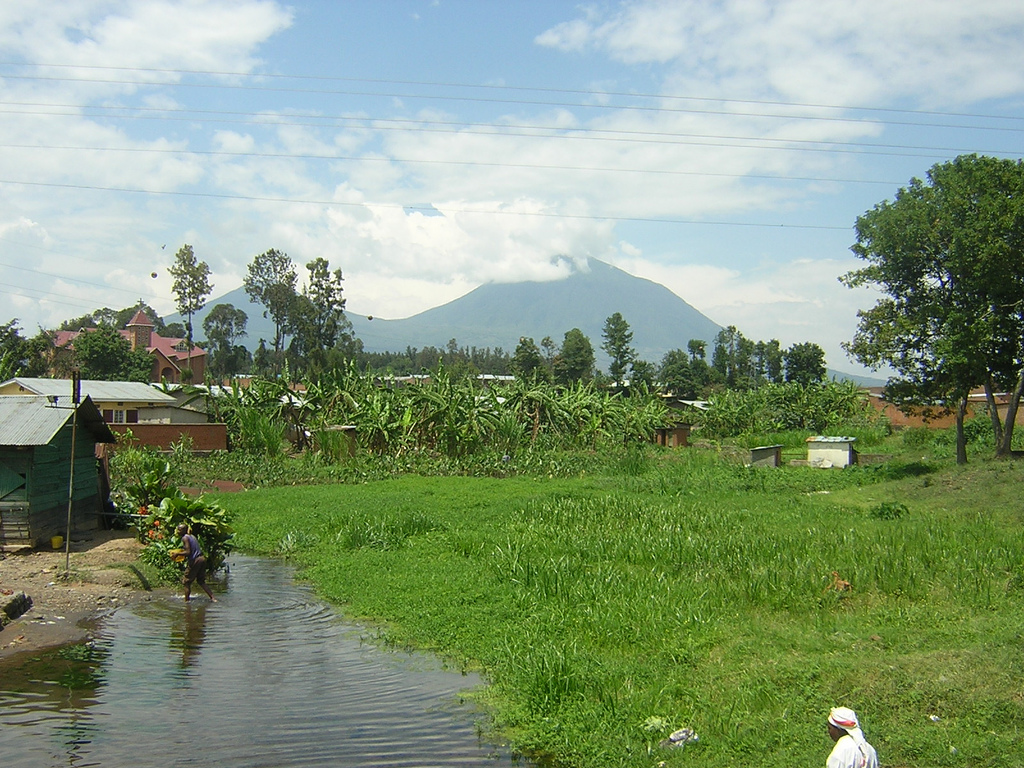 Rwanda to see geothermal drilling at Karisimbi in December 2012