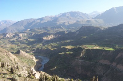 EDC and Hot Rock execute JV agreements for Chile and Peru projects