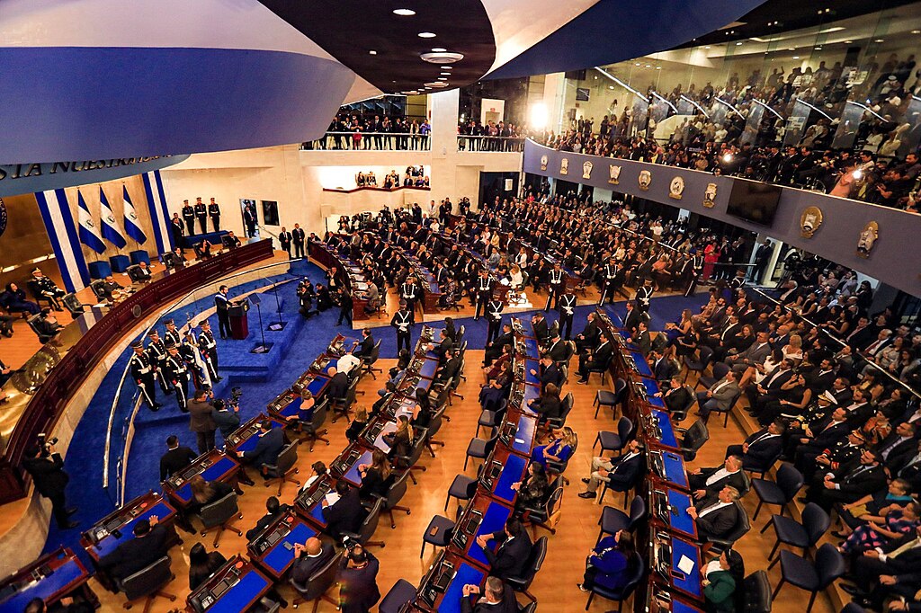 New bill proposes private investment in El Salvador geothermal sector