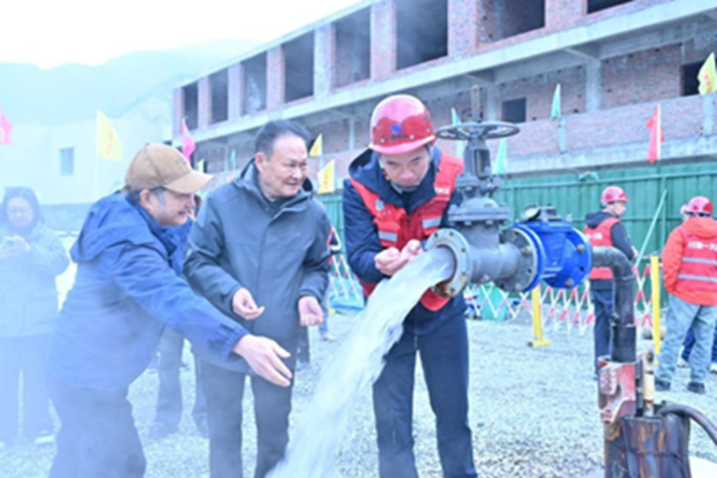 Newly drilled geothermal well to drive tourism development in Jiuzhaigou in Sichuan, China